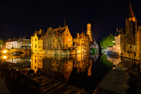 The quay of the Rosary at night, Bruges, Belgiumのeditorial素材