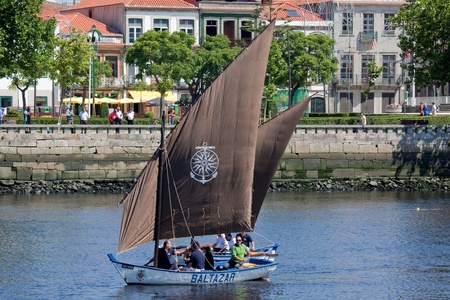 Sailors of sailboats Baltazar and Briosa in the IX Meeting of Traditional Boats in June 2011 in Vila do Conde (Portugal).のeditorial素材