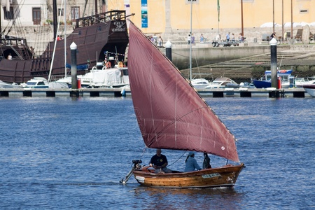 Vila do Conde - Portugal - June 2011. Sailboat "A Barola" in IX Meeting of Traditional Boats.  Every year, traditional boats from Iberian Peninsula sails by Ave river to show their features during Saint Johnのeditorial素材