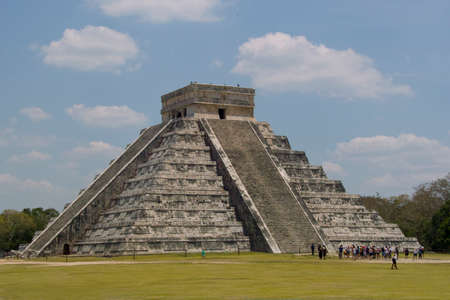 Chichen Itza pyramid, Yucatan, Mexico