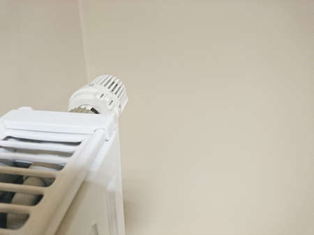 the cost of heating, radiator, thermostat, energy saving,の写真素材