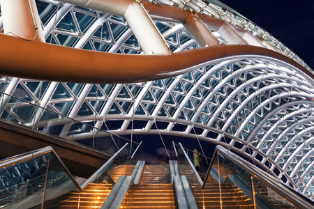 Night view of Bridge of Peace in Tbilisiのeditorial素材