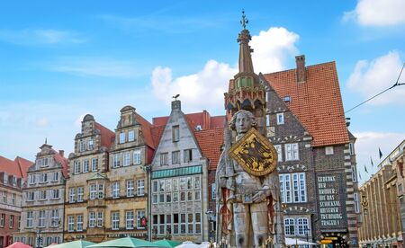 Bremen old town with famous Roland statueのeditorial素材