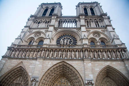 Parisのeditorial素材