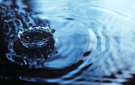 Water splash crown on water surface - Droplet Photographyの写真素材