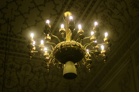 Antique ceiling chandelier in Badshahi Mosque, Lahore Pakistan 10/01/2015のeditorial素材
