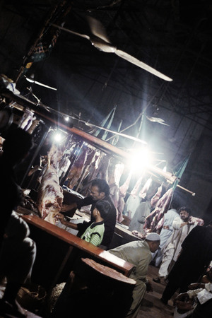 slaughterhouse in saddar bazzar Karachi Pakistan 15/03/2013のeditorial素材