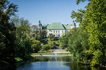 WARSAW, POLAND - SEPTEMBER 27: View of the Ujazdow Castle from the Royal Canal in Warsaw, Poland on September 27, 2016のeditorial素材