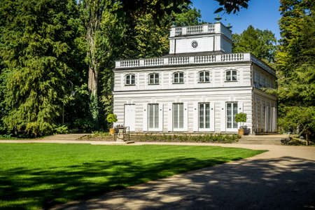 WARSAW, POLAND - SEPTEMBER 27: White Pavilion, garden villa in Royal Baths Park, Lazienki Park in Warsaw, Poland on September 27, 2016のeditorial素材