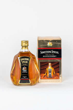 Palma, Mallorca, Spain - April 11 2019: Something Special De Luxe Scotch Whiskey bottle with the original box, white background. Whiskey Collectionのeditorial素材