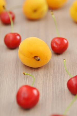 Fresh Apricots and cherriesの写真素材