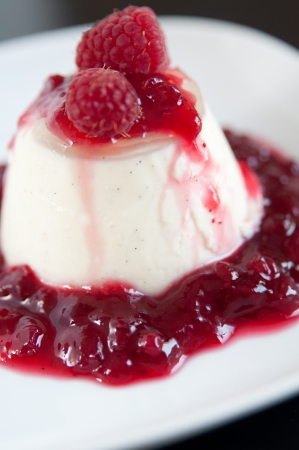 Panna Cotta with raspberriesの写真素材