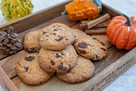 chocolate chip cookies