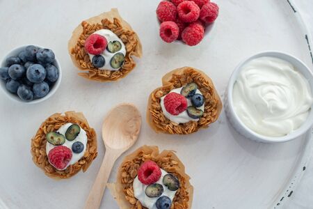 Healthy granola cupsの写真素材