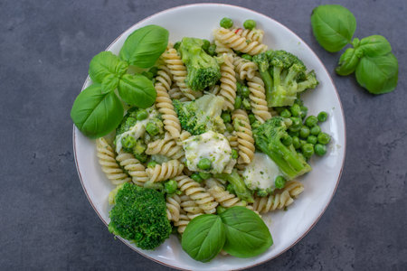 home made healthy one pot pasta with vegetables