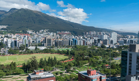 Panoramic view of La Carolina Park surrounded by modern buildings in the northern part of Quito - Ecuadorの写真素材