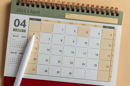 April 2025 desk calendar for planning on your desktopの写真素材
