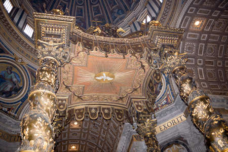 Vatican,Italy-April 04,2014: Bernini's baldacchino, inside Saint Peter's Basilicaのeditorial素材