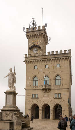 SANMARINO,ITALY-APRIL 05-Tourists visiting the attractions of the countryのeditorial素材