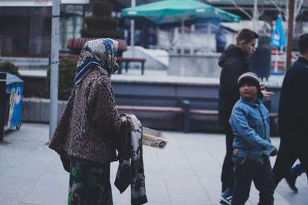 Gypsies on the cold street Macedoniaのeditorial素材
