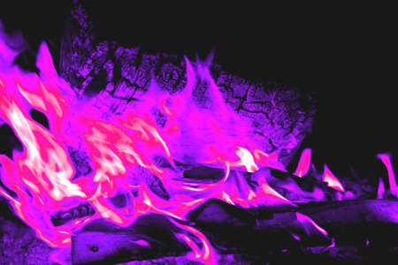 campfire at night, campfire, campfire toned color, hellfire, close-up, selective focusの写真素材