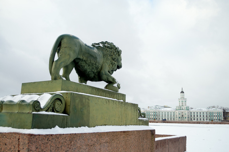 Lion sculpture on the embankment of the riverのeditorial素材