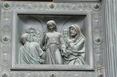 27.11.2016.Russia.Saint-Petersburg.Biblical characters on the gates and walls of St. Isaac's Cathedralのeditorial素材