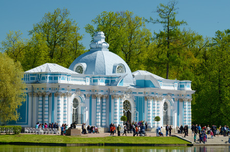 04.06.2017.Russia.Pushkin.Tsarskoye Selo.The picture shows a bath designed for the courtiers.のeditorial素材