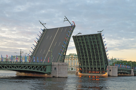 Saint.Petersburg.Russia.July.04.2018.palace bridge.It is open to the passage of ships.At this time there is a season of navigation.のeditorial素材