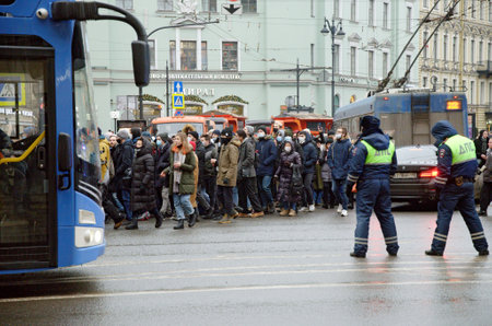 Russia. St. Petersburg. January 23.2021.Rally in support of Alexei Navalny.People demand the release of the oppositionist. he was arrested after arriving from Germany. The procession takes place along Nevsky Prospect.のeditorial素材