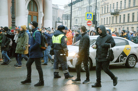 Russia. St. Petersburg. January 23.2021.Rally in support of Alexei Navalny.People demand the release of the oppositionist. he was arrested after arriving from Germany. The procession takes place along Nevsky Prospect.のeditorial素材