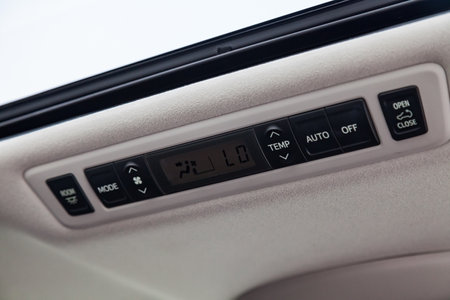 rear climate control panel on the ceiling for passengers