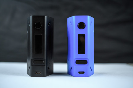 Electronic cigarette mod. ENDS.