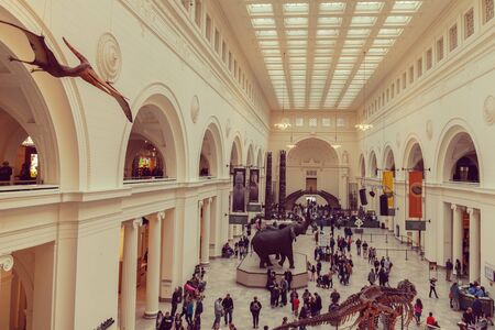 Chicago, Illinois, USA May 12, 2017: A large number of visitors in the Hall of Field Museum in Chicago, Illinois.のeditorial素材