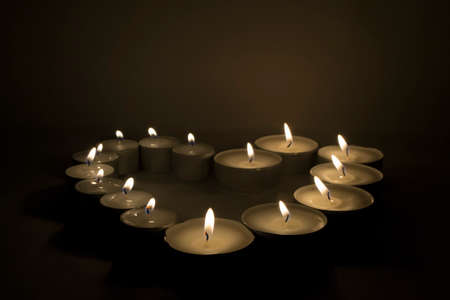 candle heartの写真素材