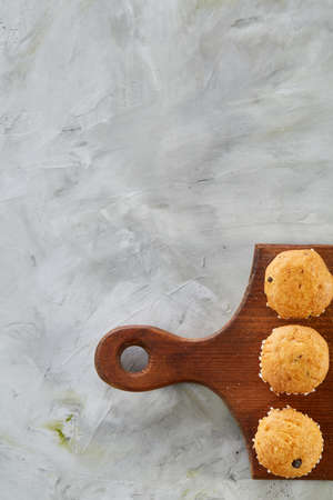 Top view close-up picture of tasty cookies on the cutting board, shallow depth of field, selective focusの写真素材