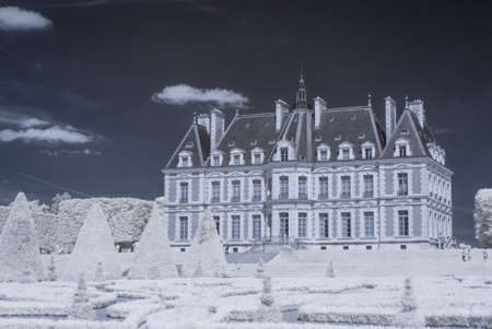 Sceaux park in infrared (Paris)のeditorial素材