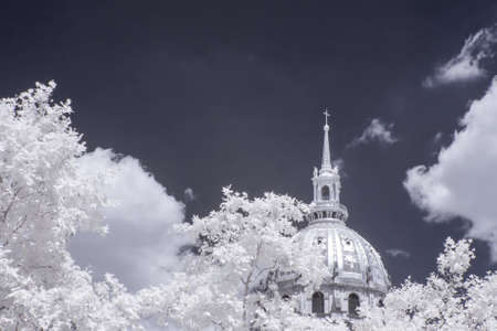 Invalides in infraredの写真素材