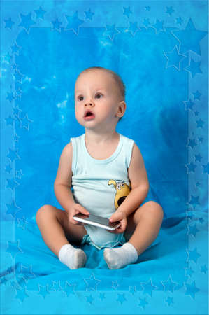 The child and phoneの写真素材