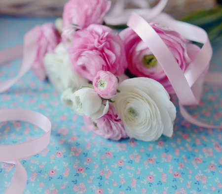 pink and white bouquet of peonies 