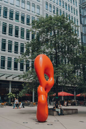 London, UK - June 26, 2021: Ob8 abstract bright red sculpture by Steven Gontarski, a famous sculptor from Philadelphia, at the heart of Central Saint Giles development in Holborn, London.のeditorial素材