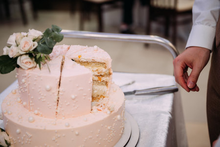 It is a beautifully decorated dessert that features roses and other floral designs.の写真素材