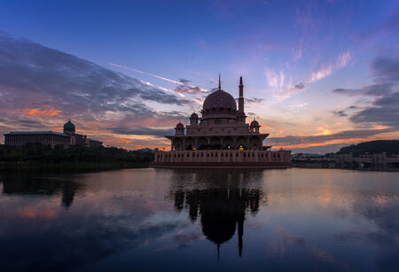 Putra Mosque of Putrajaya, Malaysia のeditorial素材