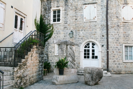 Yard of an old stone house in the old town of Budvaの写真素材