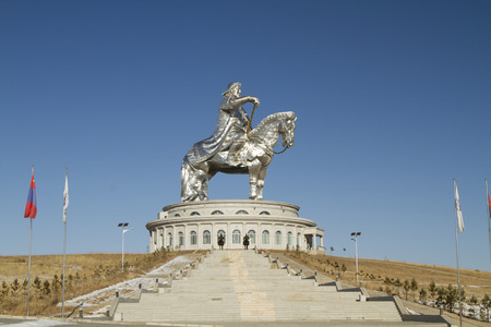 TSONZHIYN BOLDOG, MONGOLIA - FEBRUARY 2: Monument to Genghis Khan in the Mongolian steppe near Ulaanbaatar on February 2, 2015 in Tsonzhiyn Boldog.のeditorial素材