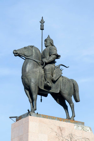 ULAN-UDE, RUSSIA - FEBRUARY 4: First equestrian monument in Ulan-Ude - monument Geser on Fevruary 4, 2015 in Ulan-Ude.のeditorial素材