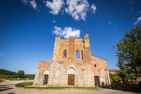 San Galgano Abbey, Tuscany, Italyの写真素材