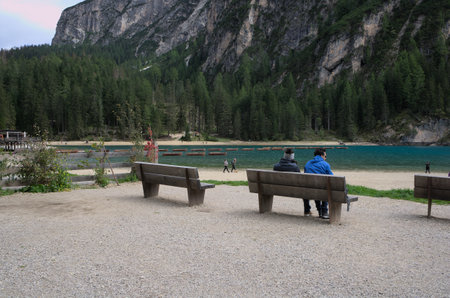Tourists admire the emerald green lake of Braies in the Dolomites in the province of Bolzano Italy on Saturday 8 October 2022のeditorial素材