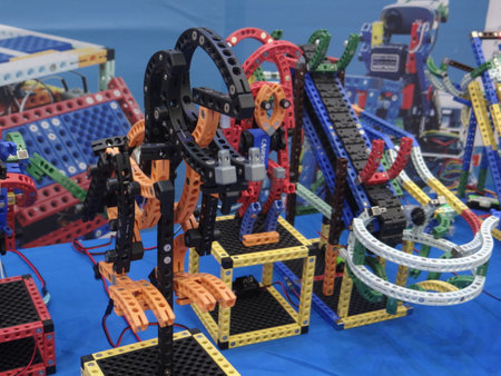 The robot will automatically run according to instructions and complete specific tasks