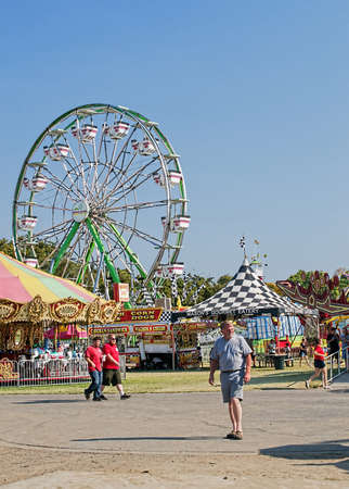 Woodland, California, USA. 20 August 2016. The Yolo County Fair, the largest and oldest free gate fair in California,  happens every August in this rural town.のeditorial素材